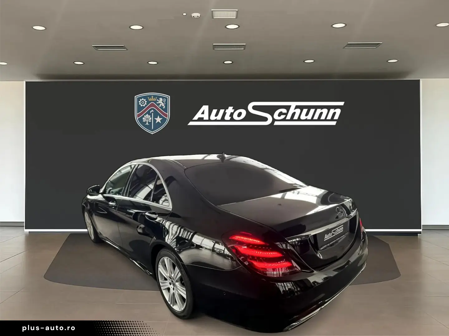 Mercedes-Benz S