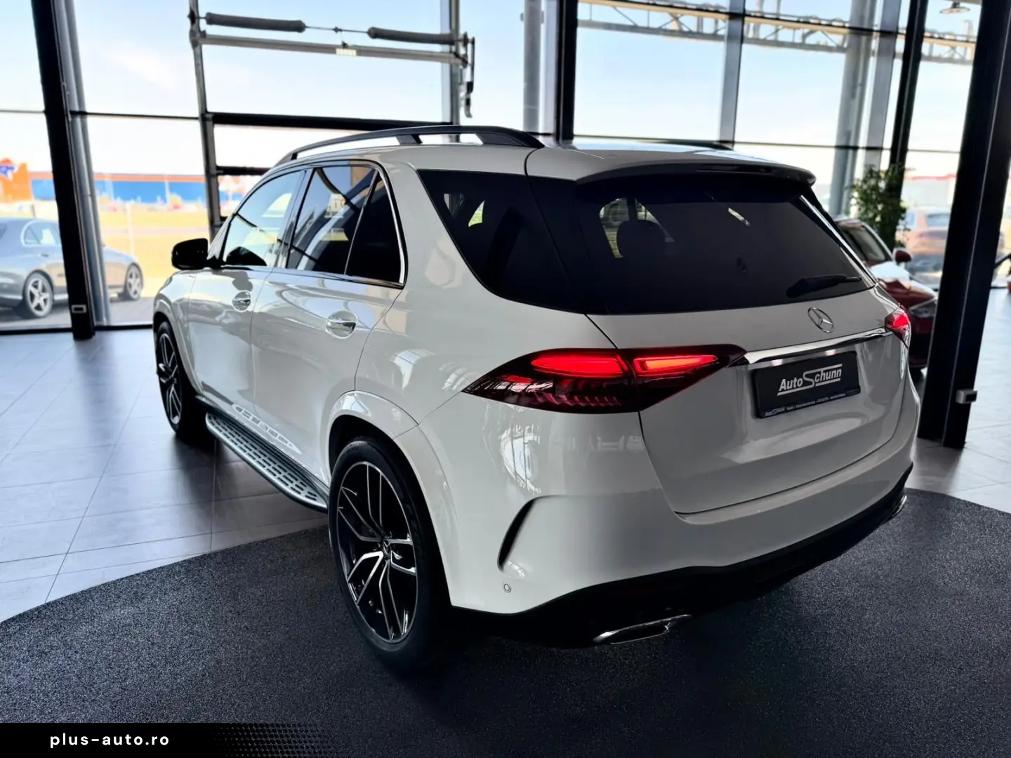MERCEDES-BENZ GLE 450 4MATIC 9G-Tronic AMG Line Advanced Plu