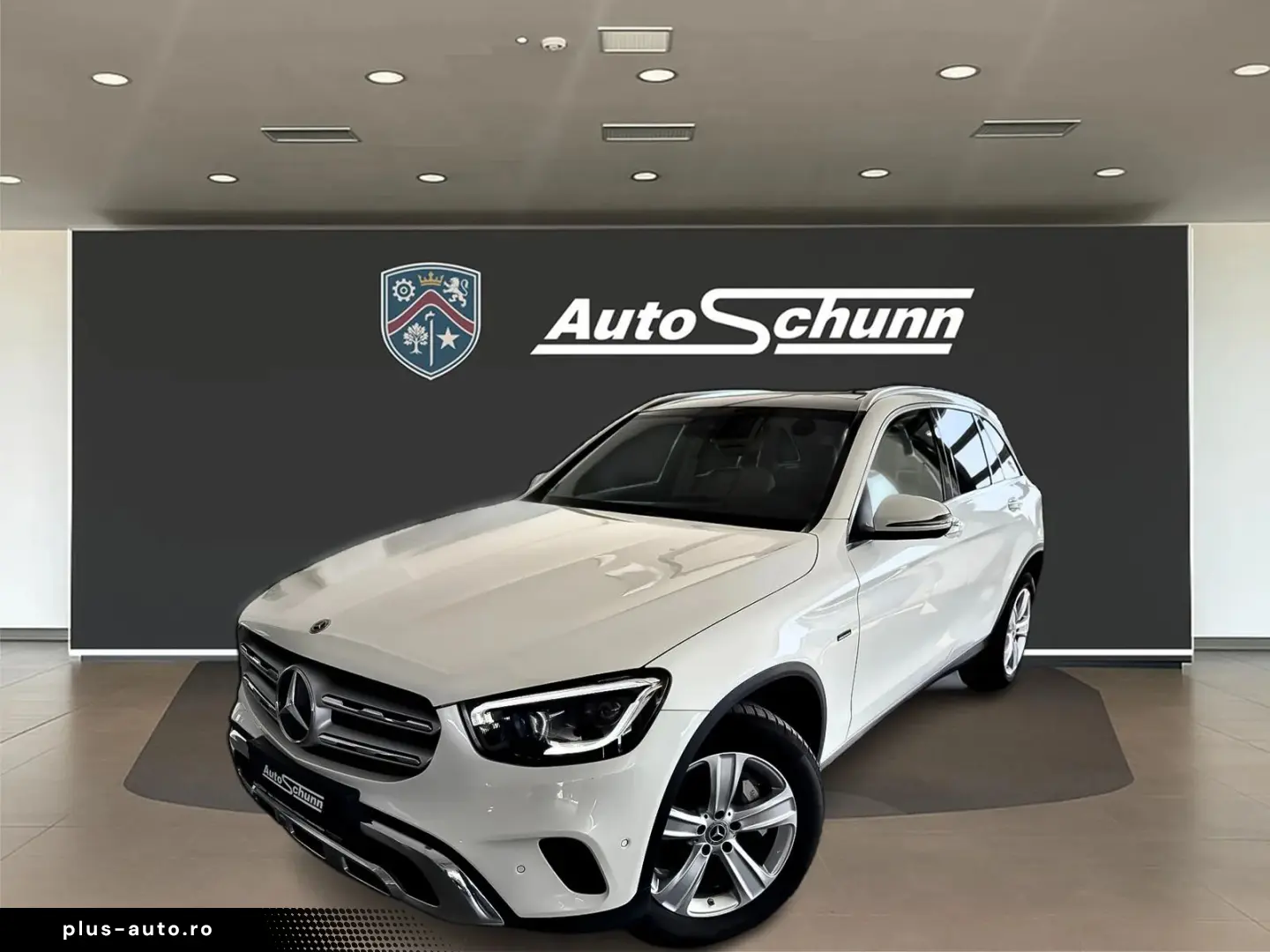 Mercedes-Benz GLC 300 de 4 Matic KEYLESS PANO