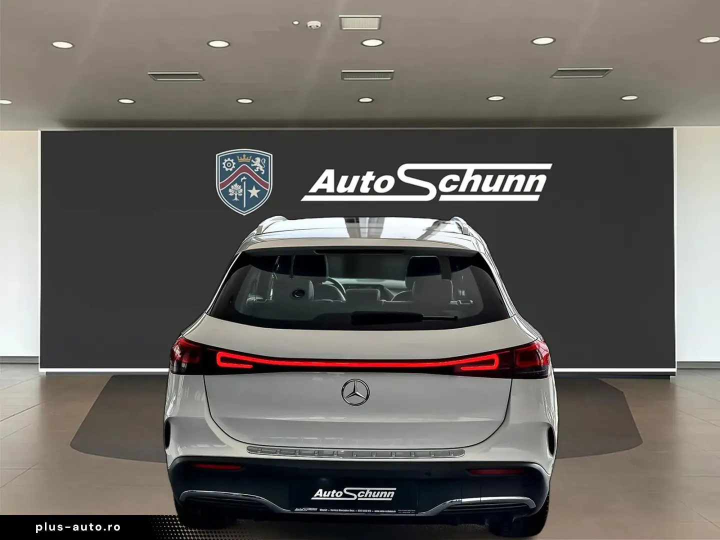 Mercedes-Benz EQA 250 AMG Pano KEYLESS Distronic Plus