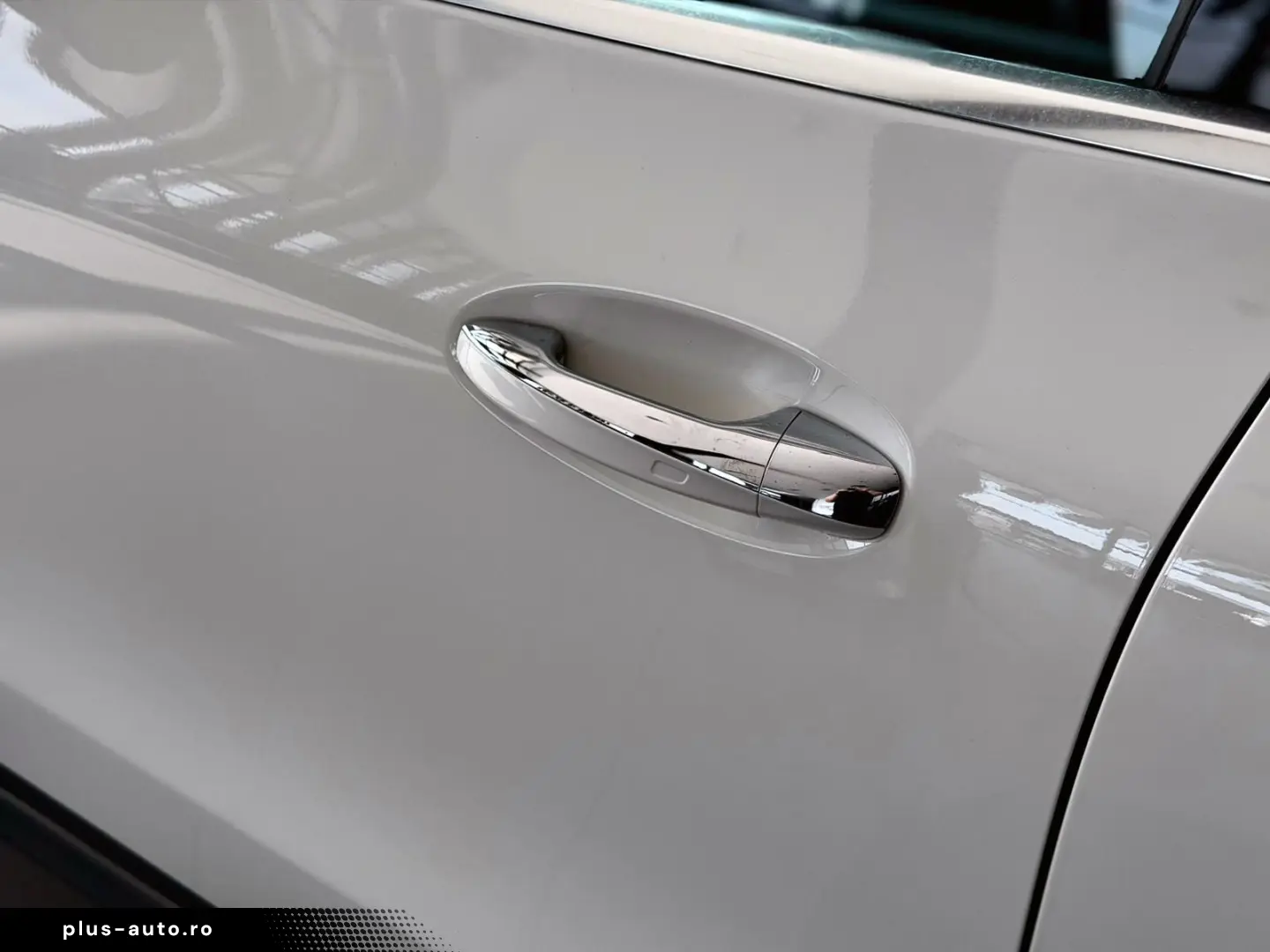 Mercedes-Benz EQA 250 AMG Pano KEYLESS Distronic Plus