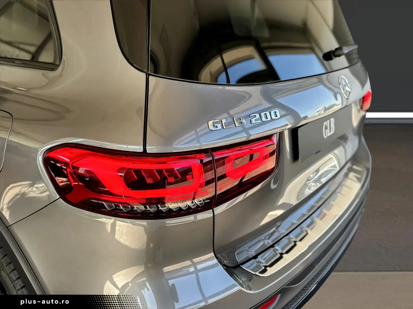 Mercedes-Benz Glb