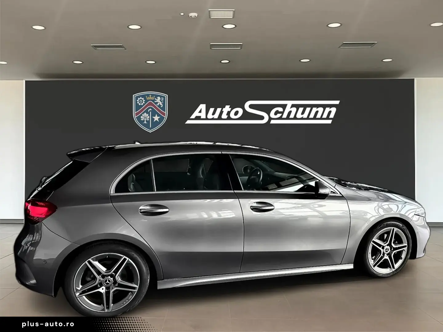 Mercedes-Benz A-200