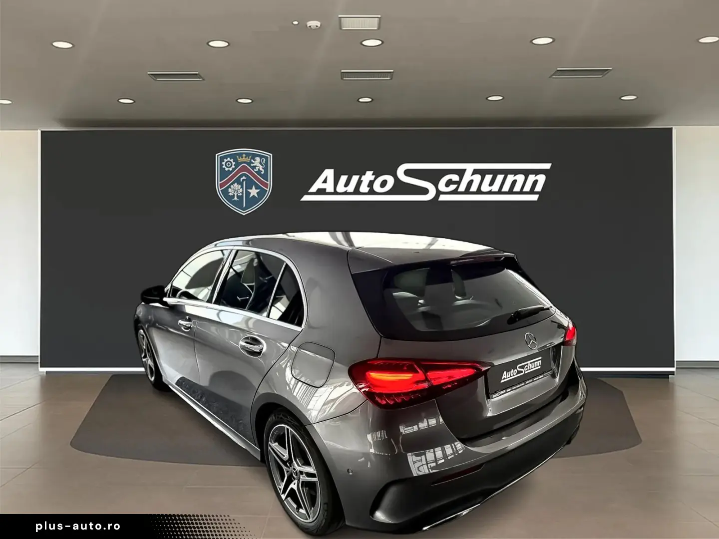 Mercedes-Benz A-200
