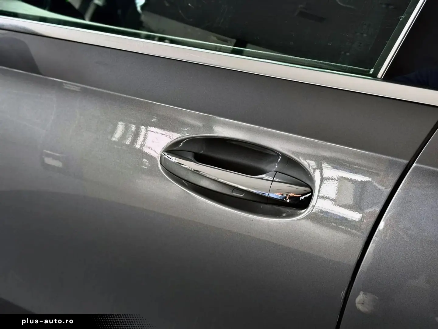 Mercedes-Benz A-200
