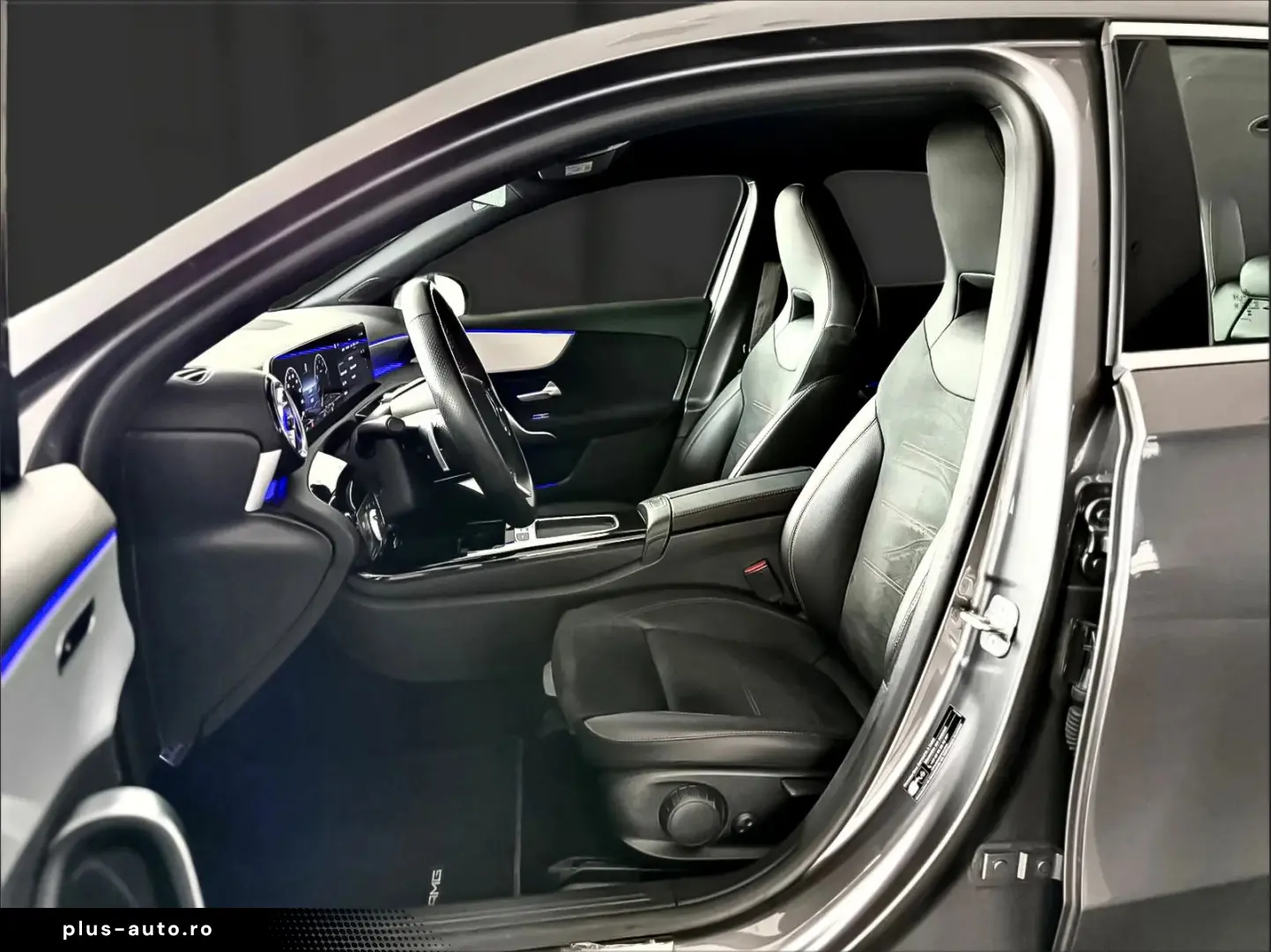 Mercedes-Benz A-200