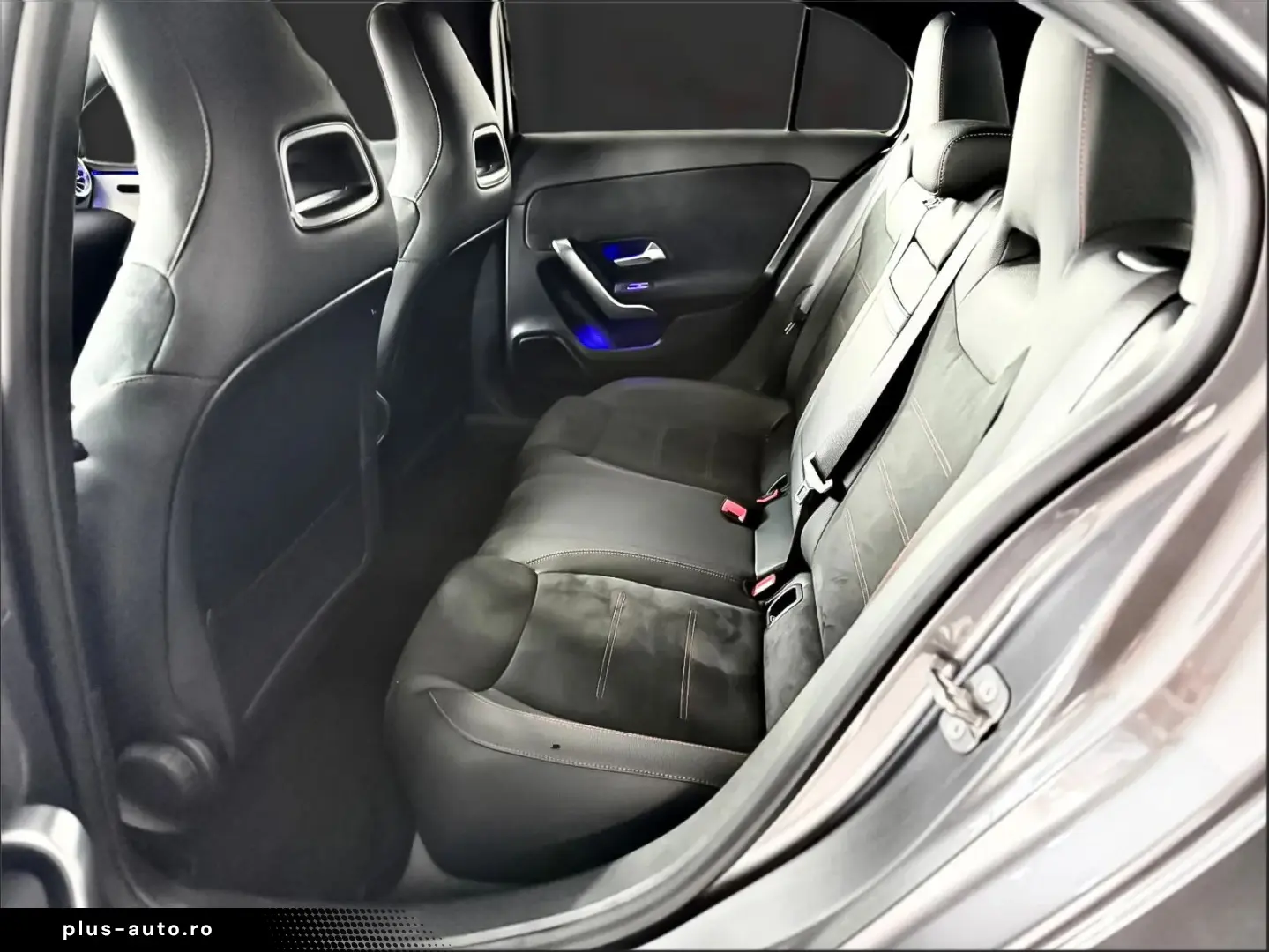 Mercedes-Benz A-200