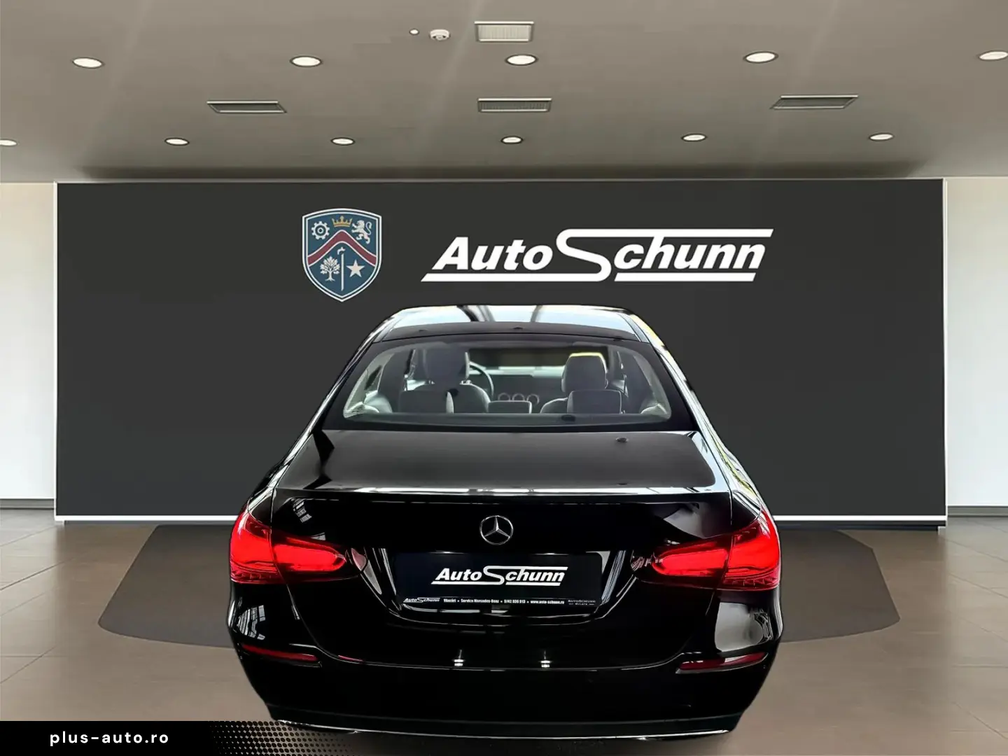 Mercedes-Benz A-200