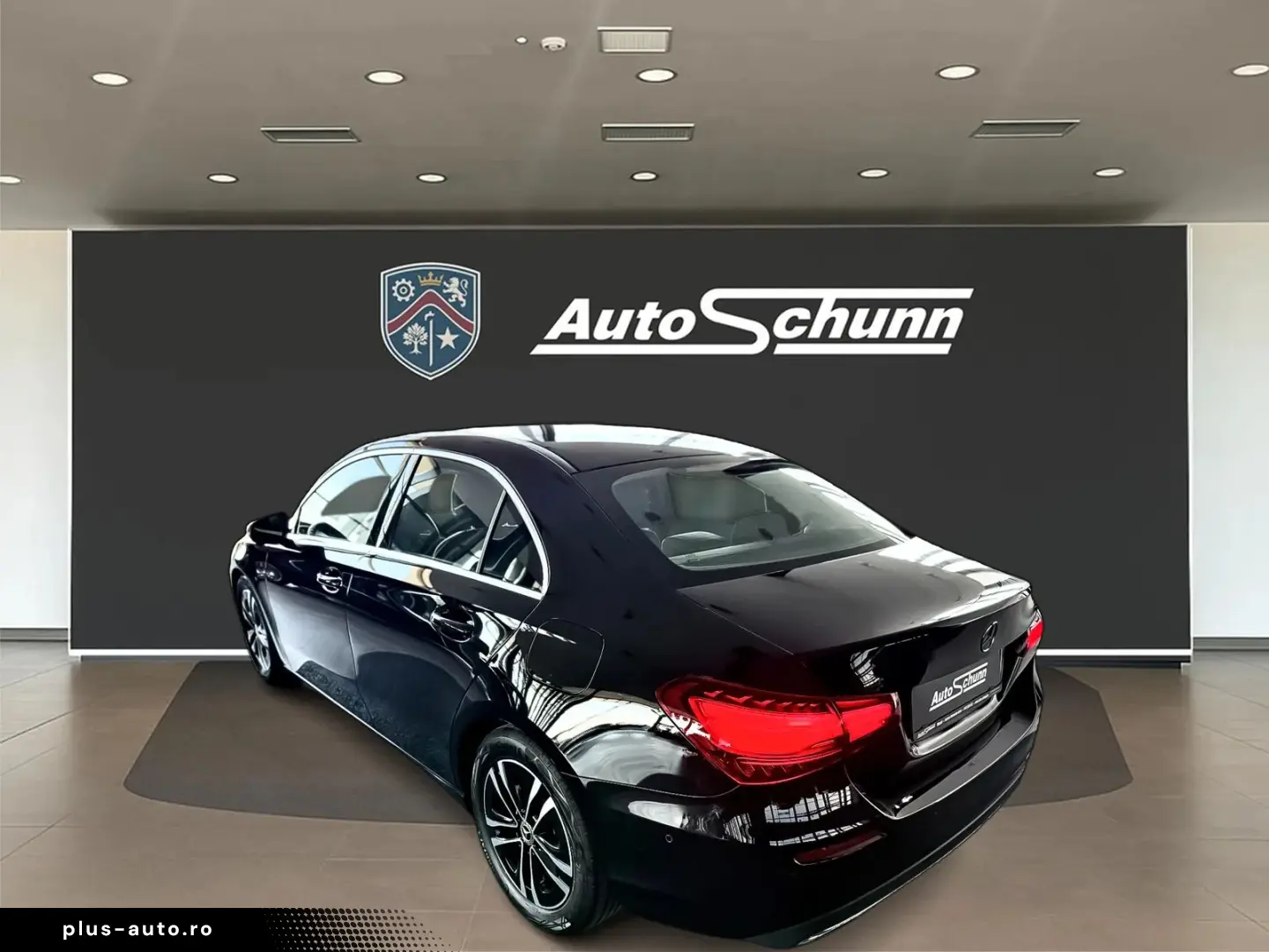 Mercedes-Benz A-200