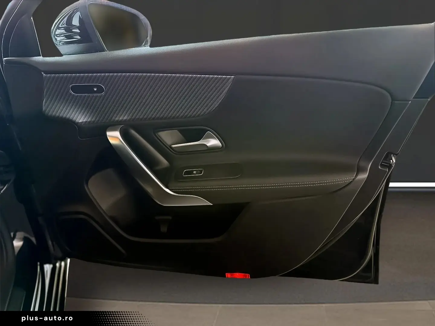 Mercedes-Benz A-200