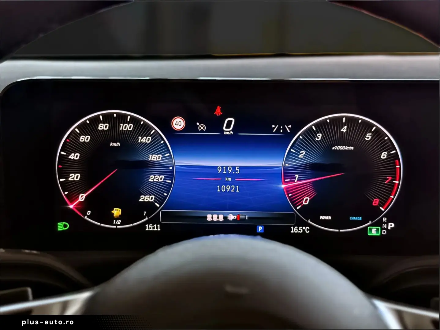 Mercedes-Benz A-200