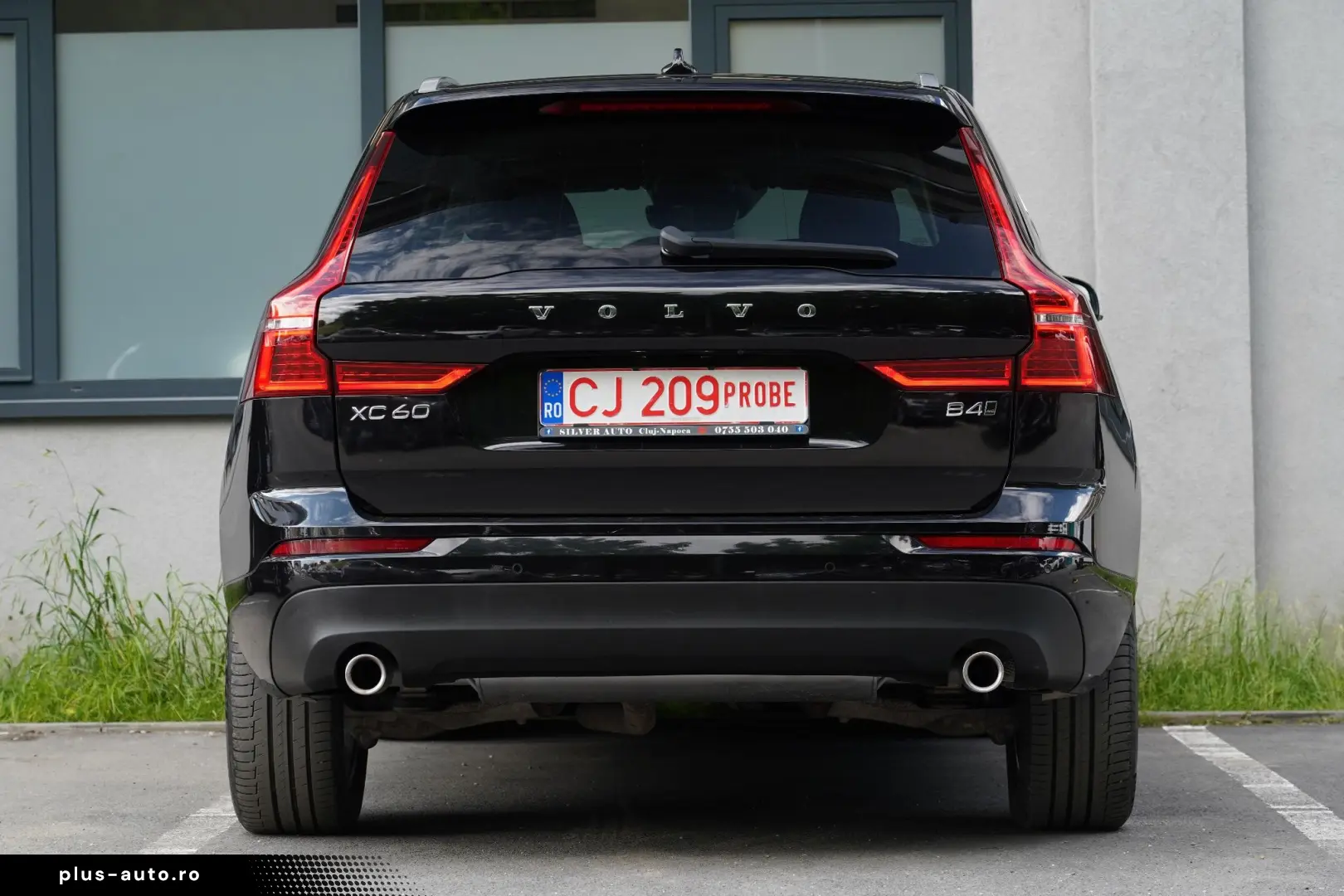 Volvo XC 60 B4 MHEV AT8 AWD Momentum Pro