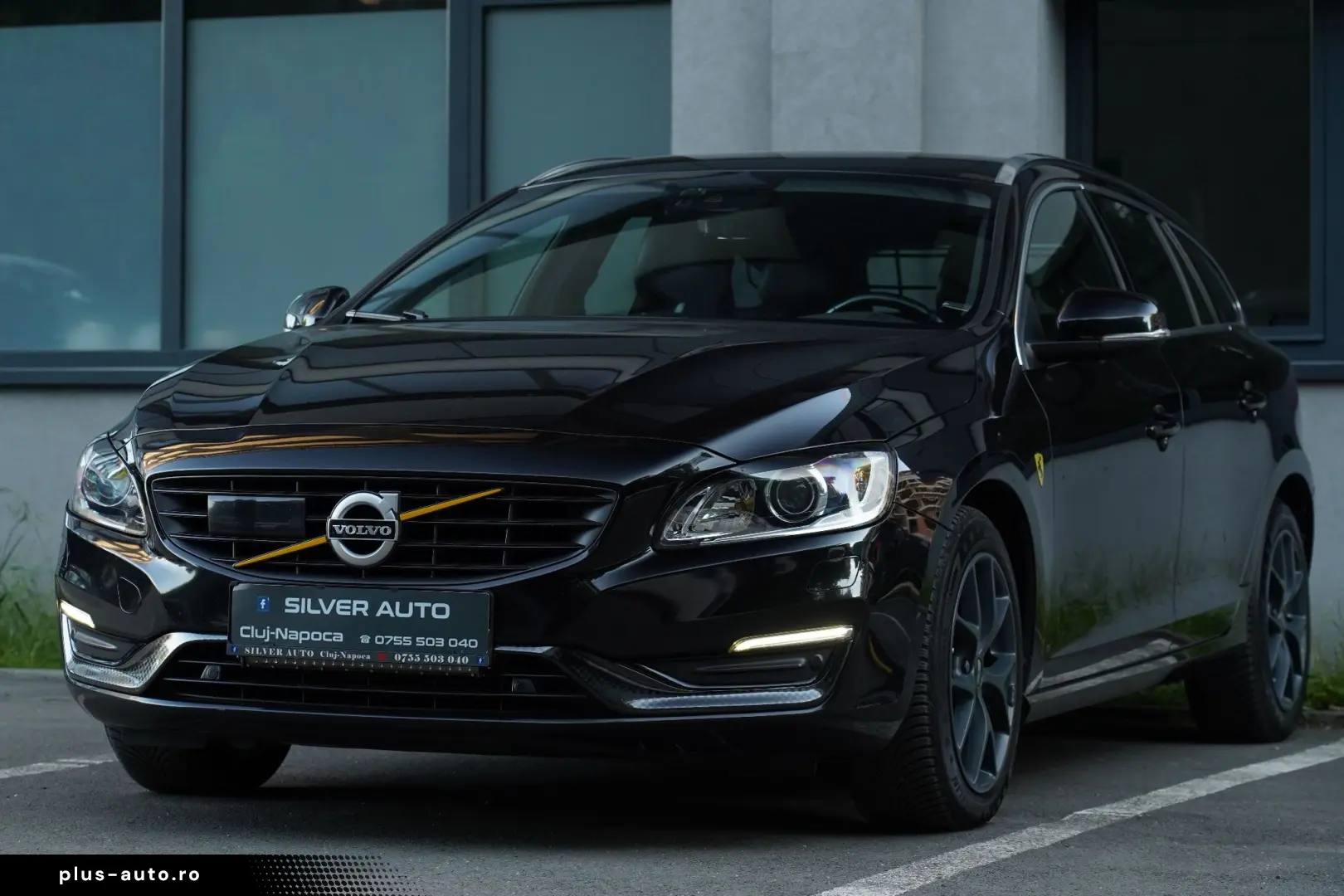 Volvo V60 D4 Geartronic Summum