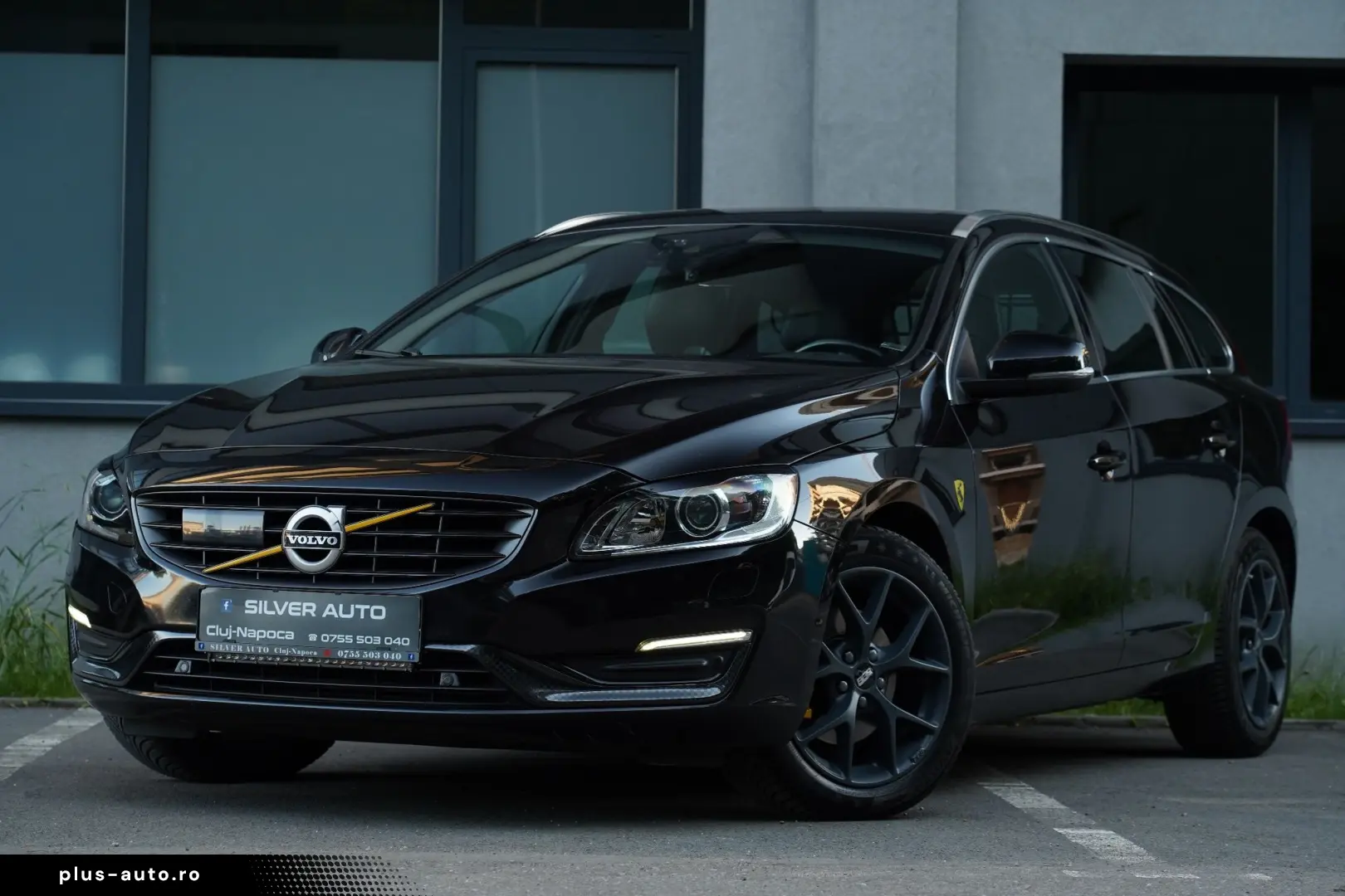 Volvo V60 D4 Geartronic Summum