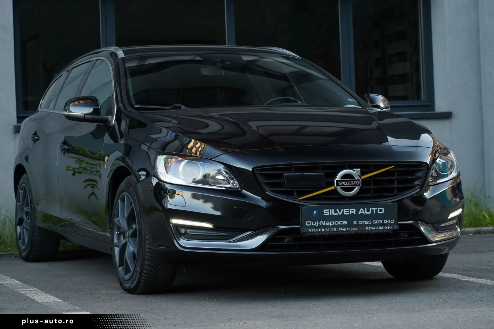 Volvo V60 D4 Geartronic Summum