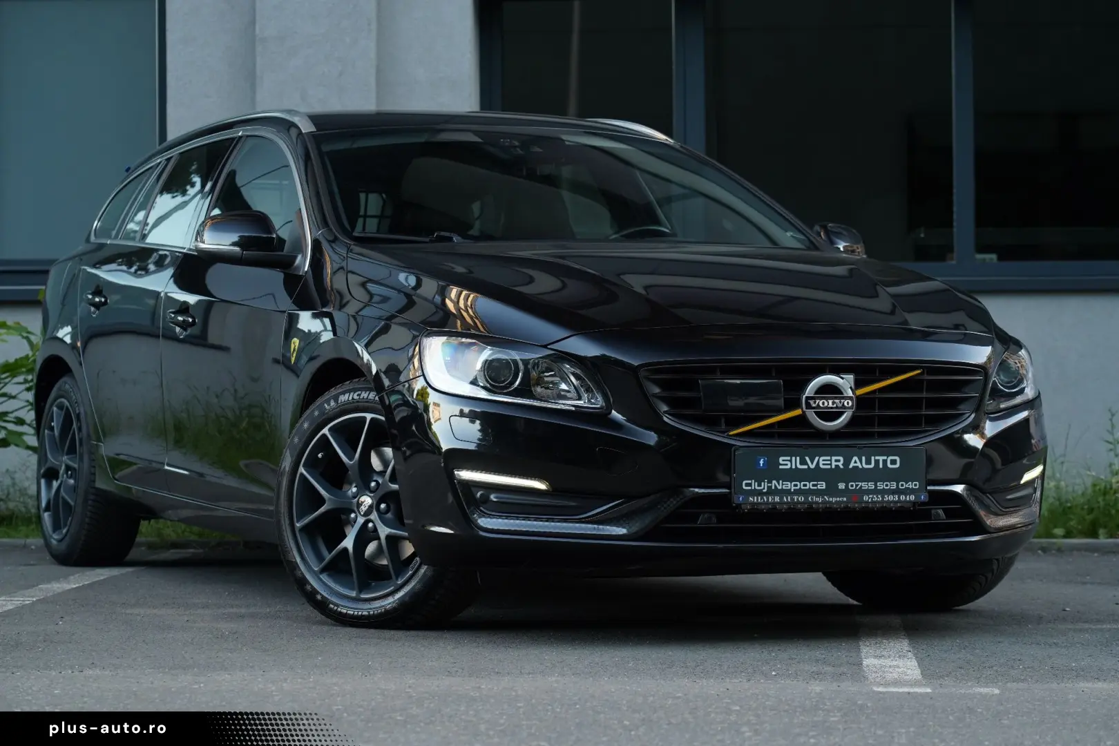 Volvo V60 D4 Geartronic Summum