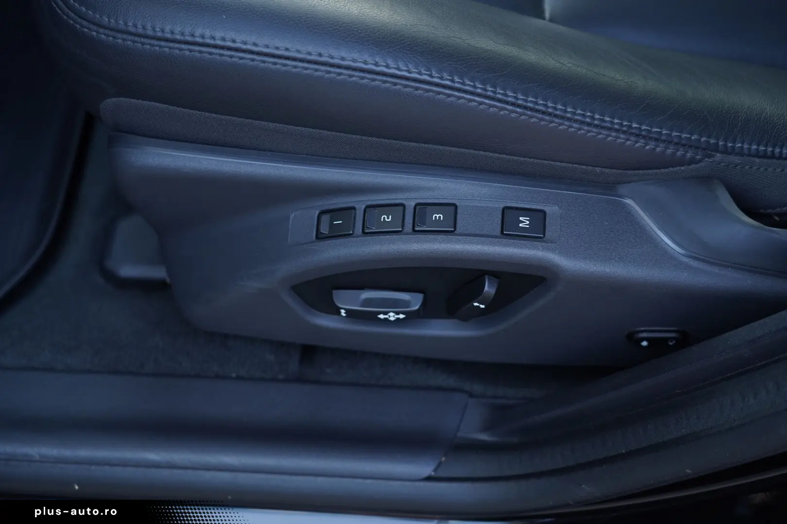 Volvo V60 D4 Geartronic Summum