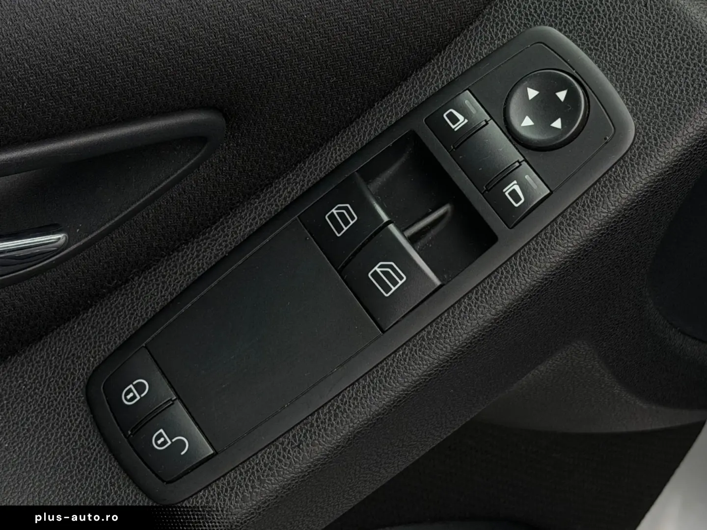 Mercedes-Benz B-170