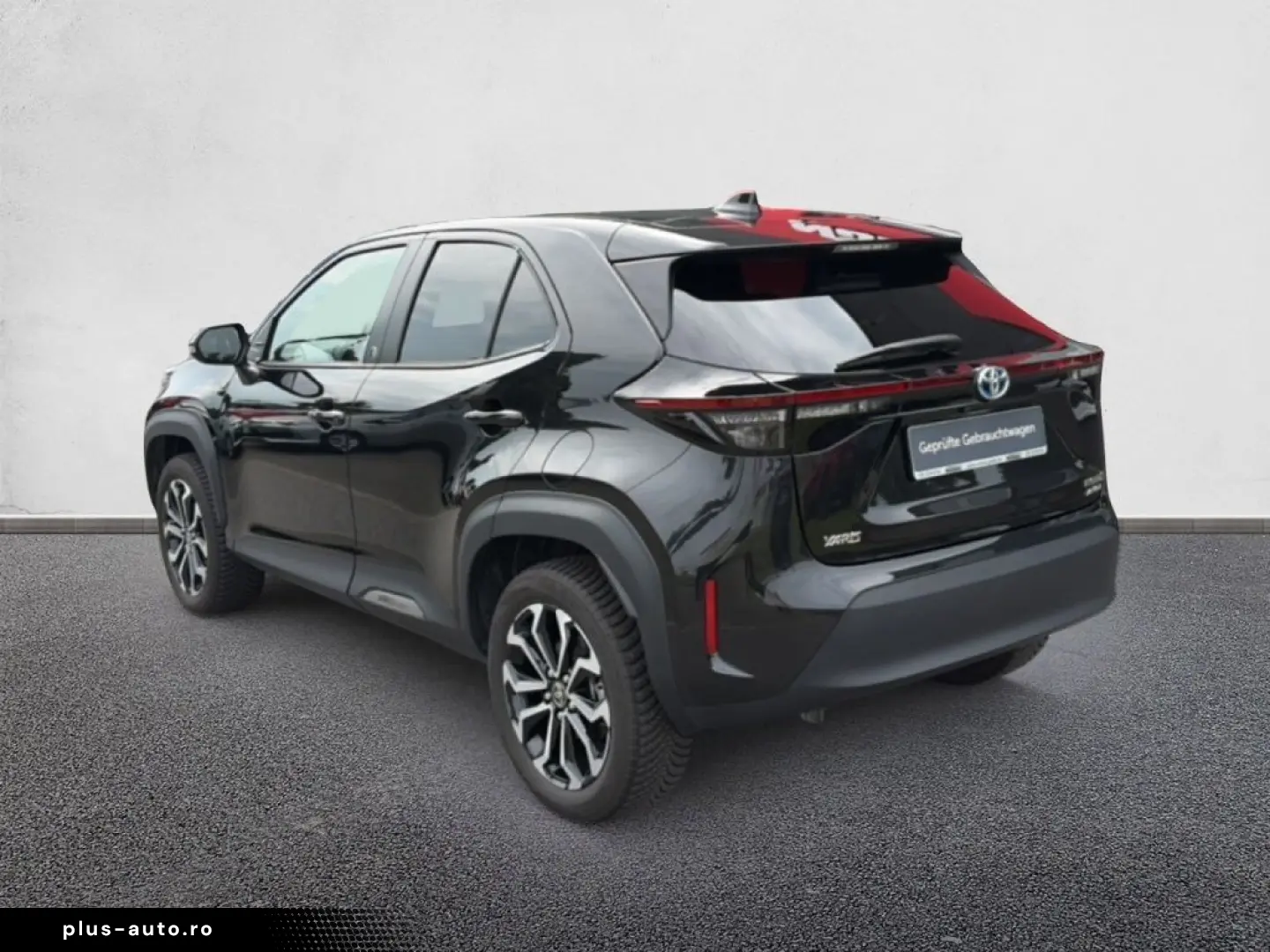 TOYOTA Yaris Cross Hybrid 1.5 VVT-i AWD-i Team Deutschl