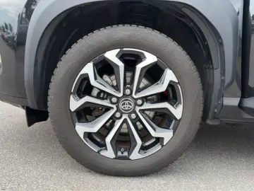 TOYOTA Yaris Cross Hybrid 1.5 VVT-i AWD-i Team Deutschl