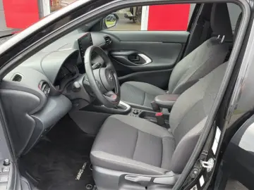 TOYOTA Yaris Cross Hybrid 1.5 VVT-i AWD-i Team Deutschl