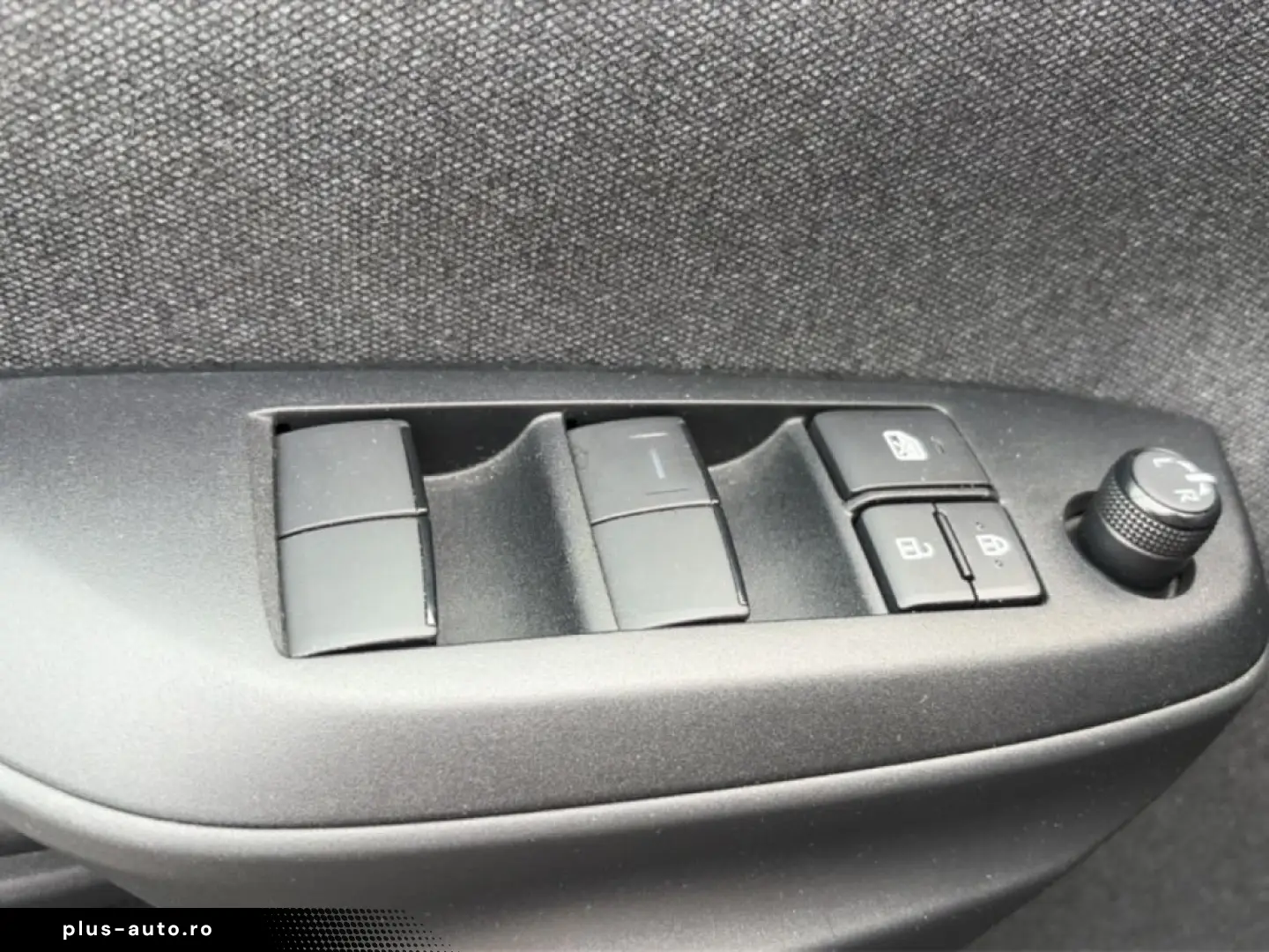TOYOTA Yaris Cross Hybrid 1.5 VVT-i AWD-i Team Deutschl