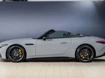 MERCEDES-BENZ SL 63 AMG 4M