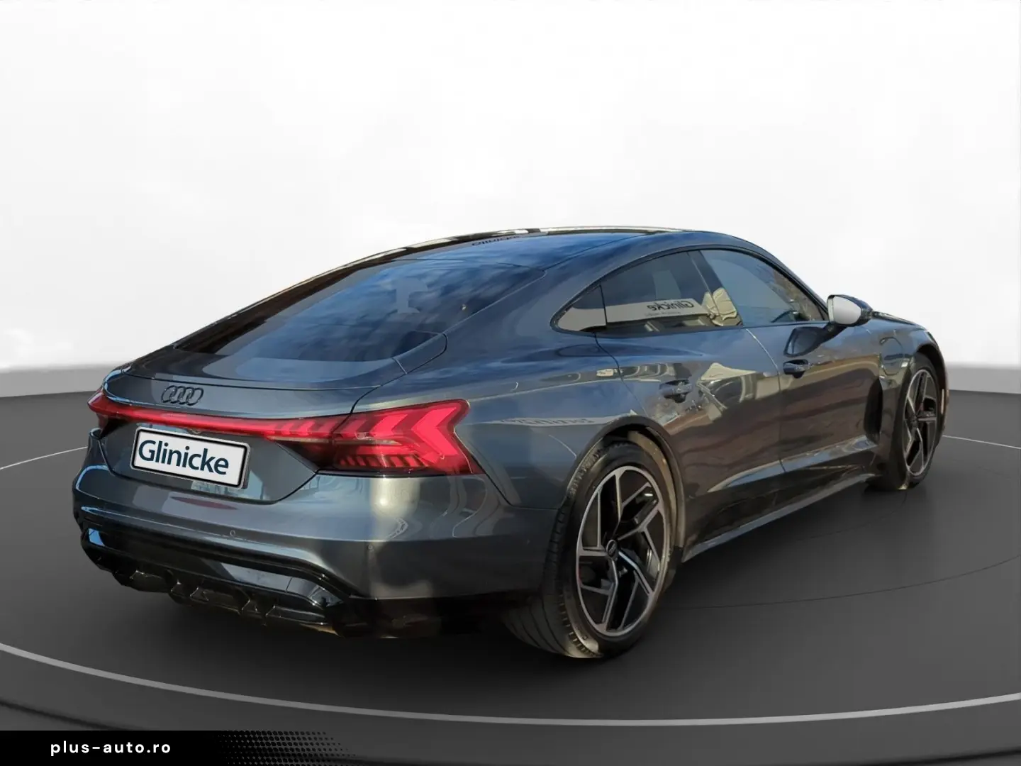 AUDI RS e-tron GT quattro