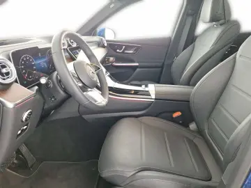 MERCEDES-BENZ GLC 300 d 4MATIC 9G-tronic
