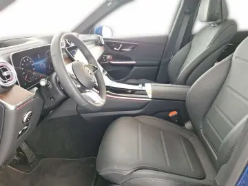 MERCEDES-BENZ GLC 300 d 4MATIC 9G-tronic