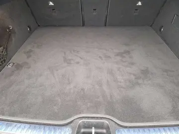 MERCEDES-BENZ GLC 300 d 4MATIC 9G-tronic