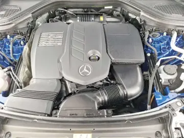 MERCEDES-BENZ GLC 300 d 4MATIC 9G-tronic