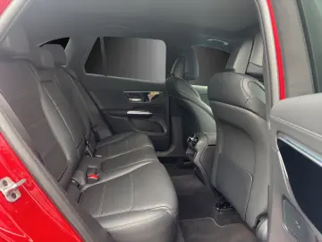 MERCEDES-BENZ GLC300 AMG AIRMATIC