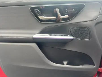 MERCEDES-BENZ GLC300 AMG AIRMATIC