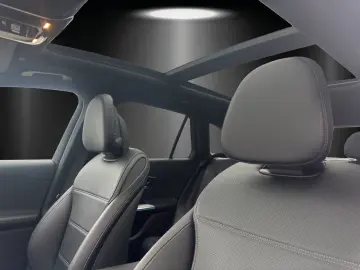 MERCEDES-BENZ GLC300 AMG AIRMATIC