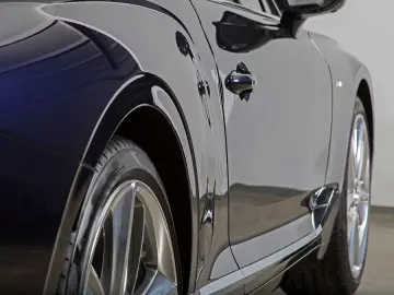 BENTLEY Continental GT  V8 MULLINER