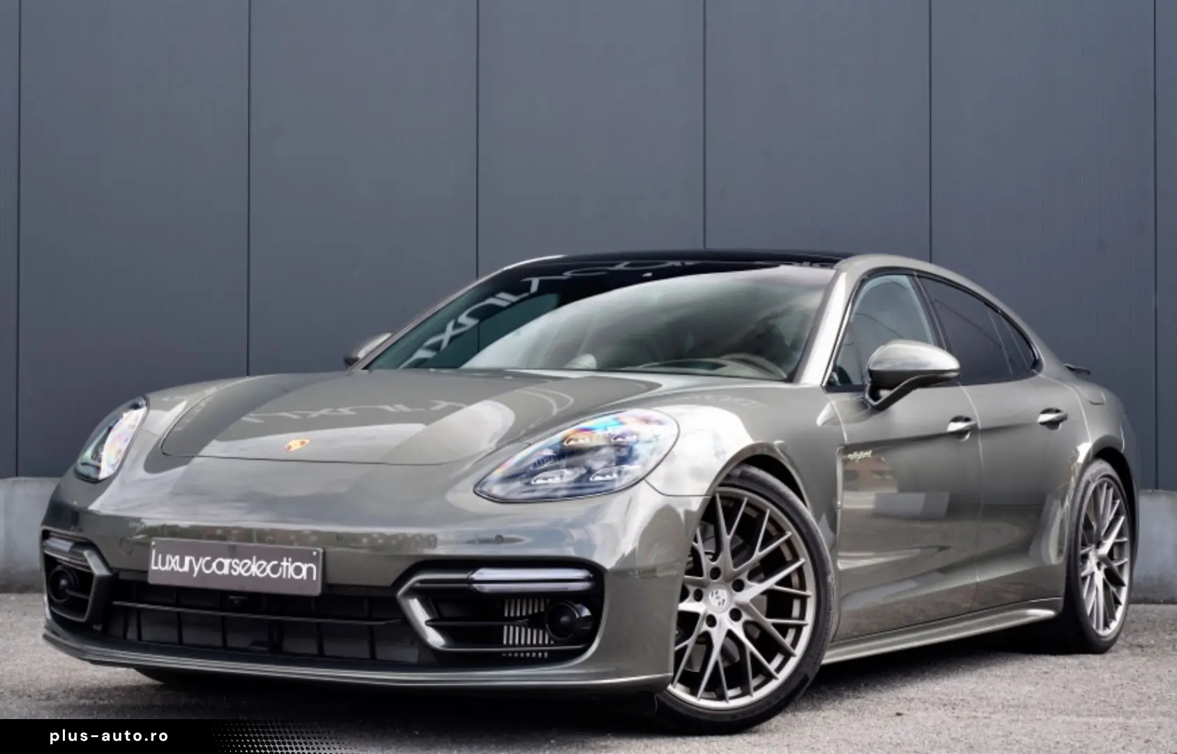 PORSCHE Panamera 4 e-Hybrid PLATINUM EDITION