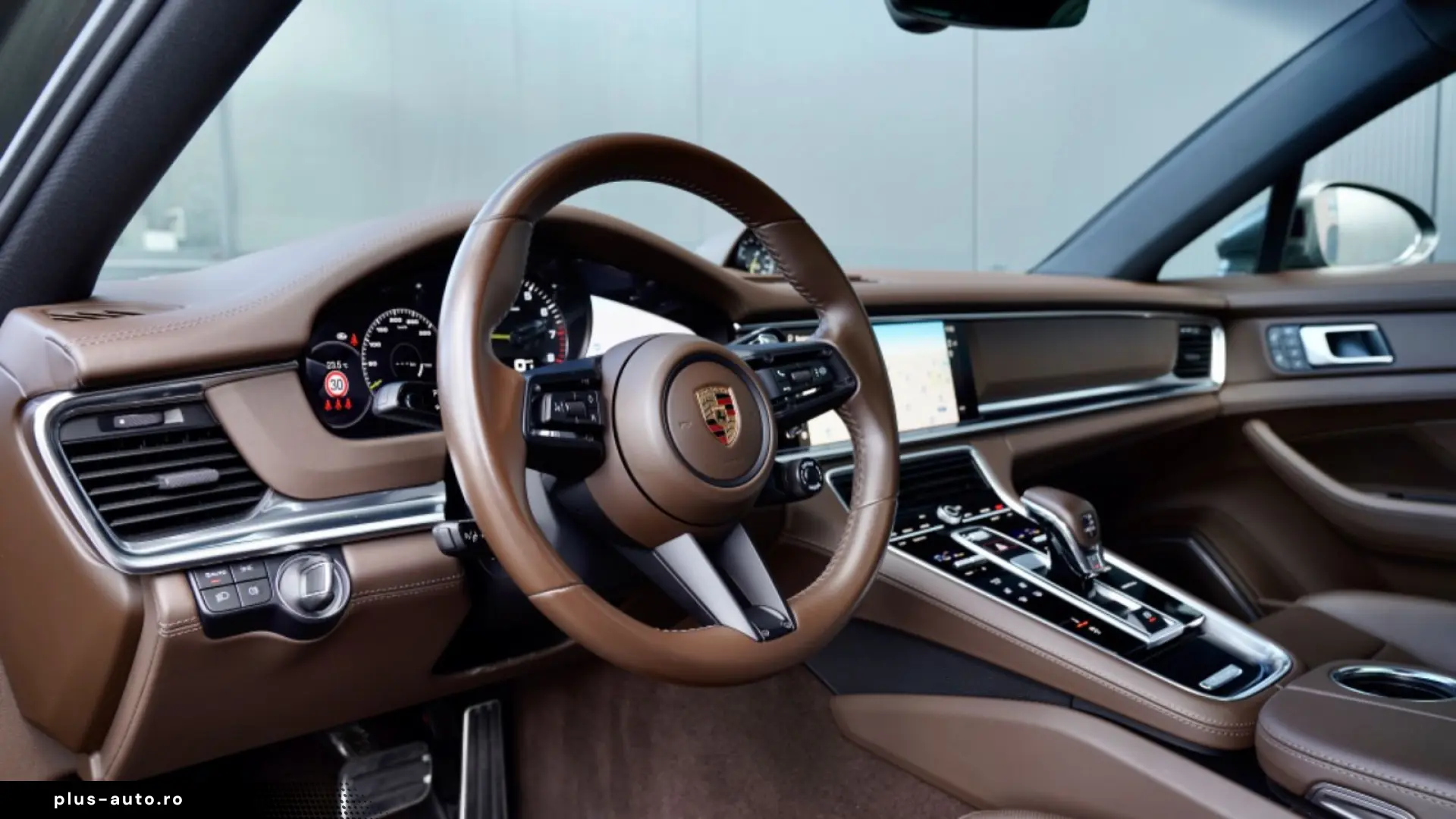 PORSCHE Panamera 4 e-Hybrid PLATINUM EDITION