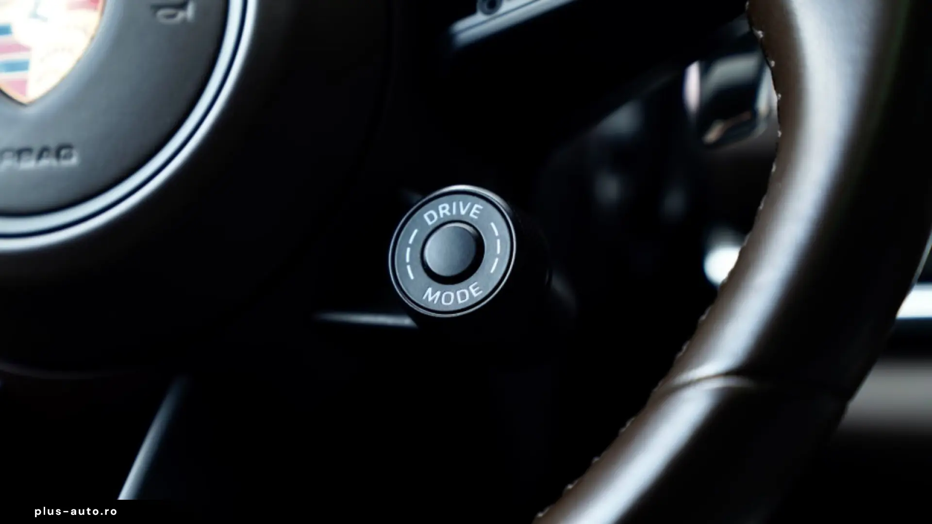 PORSCHE Panamera 4 e-Hybrid PLATINUM EDITION