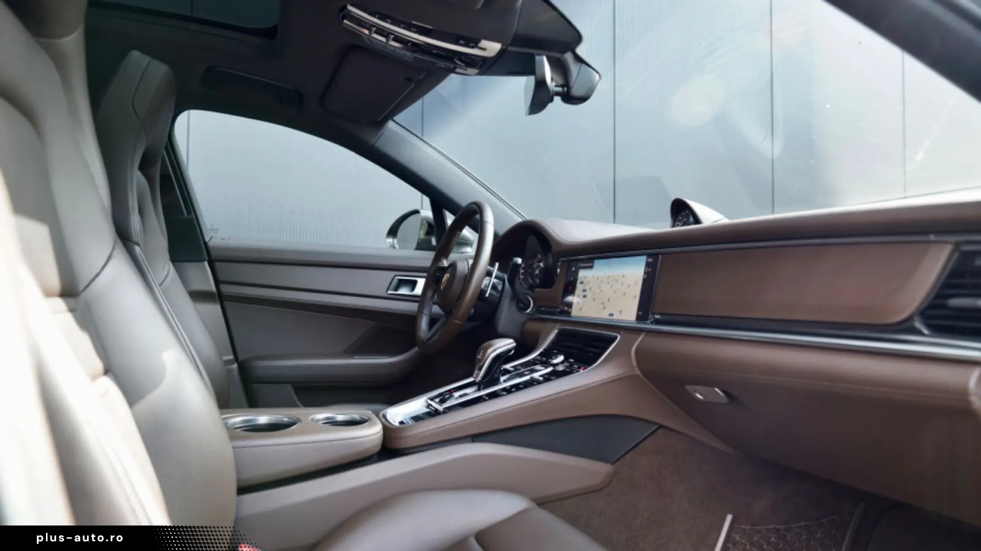 PORSCHE Panamera 4 e-Hybrid PLATINUM EDITION