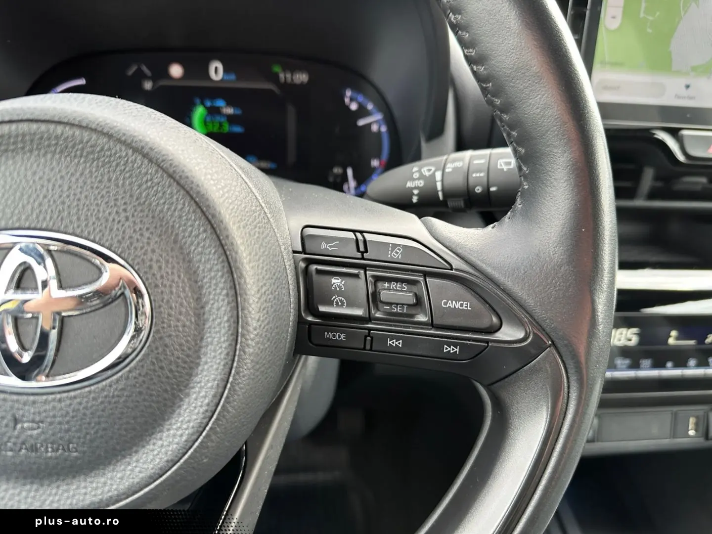 TOYOTA Yaris Cross Hybrid 1.5  4x4 Adventure   JBL