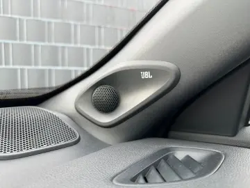 TOYOTA Yaris Cross Hybrid 1.5  4x4 Adventure   JBL