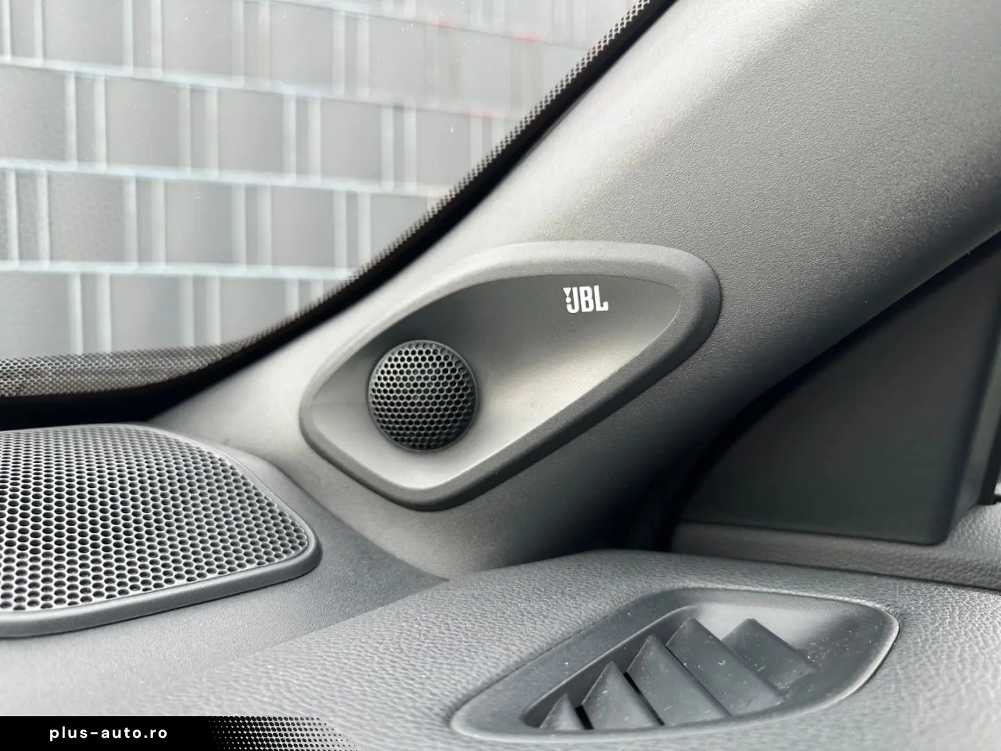 TOYOTA Yaris Cross Hybrid 1.5  4x4 Adventure   JBL