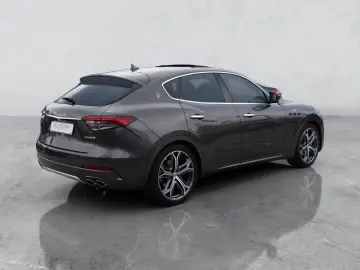 Maserati Levante GT Hibrid  Pano  LED  Harman Kardon