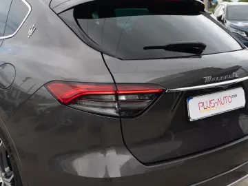 Maserati Levante GT Hibrid  Pano  LED  Harman Kardon