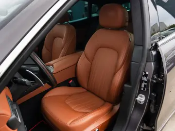 Maserati Levante GT Hibrid  Pano  LED  Harman Kardon