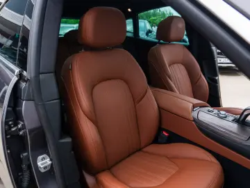 Maserati Levante GT Hibrid  Pano  LED  Harman Kardon