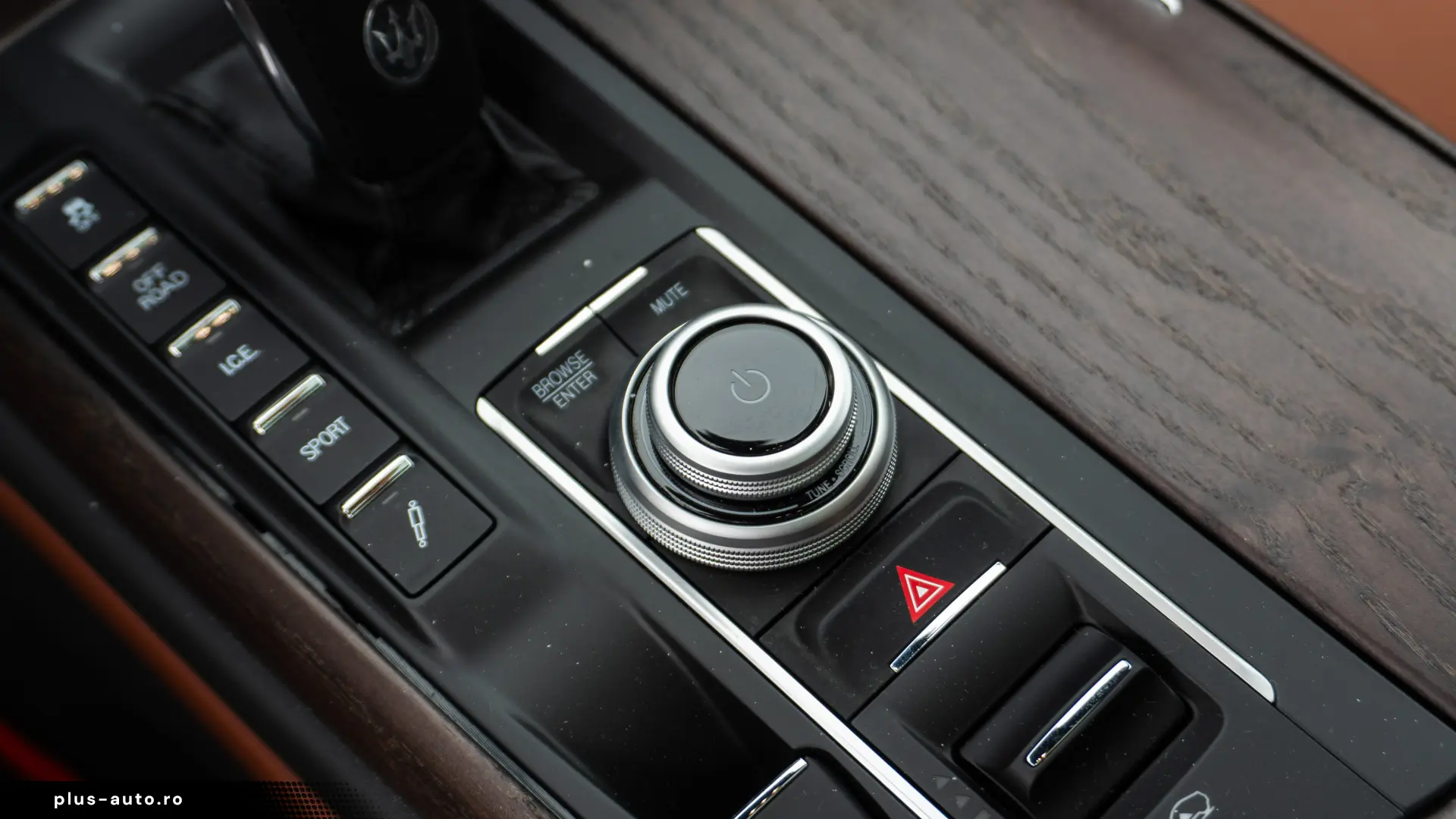 Maserati Levante GT Hibrid  Pano  LED  Harman Kardon