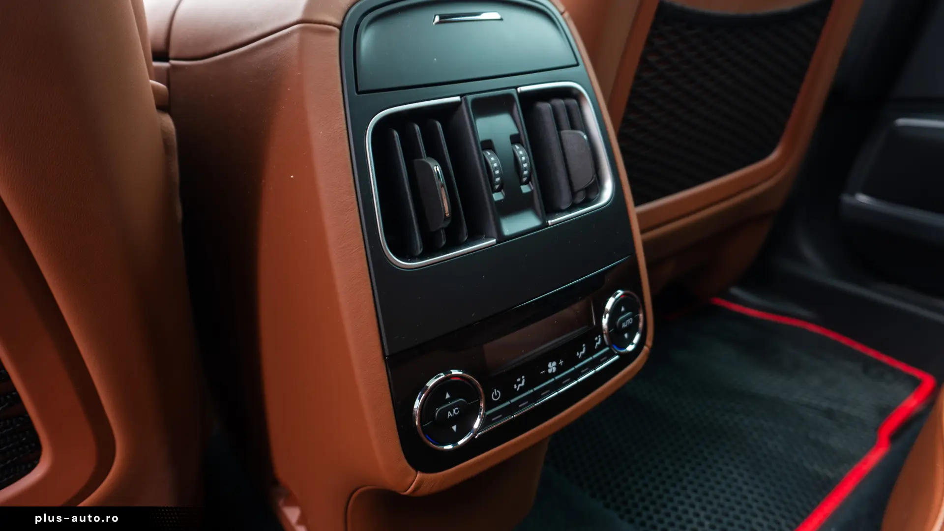 Maserati Levante GT Hibrid  Pano  LED  Harman Kardon