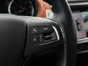 Maserati Levante GT Hibrid  Pano  LED  Harman Kardon